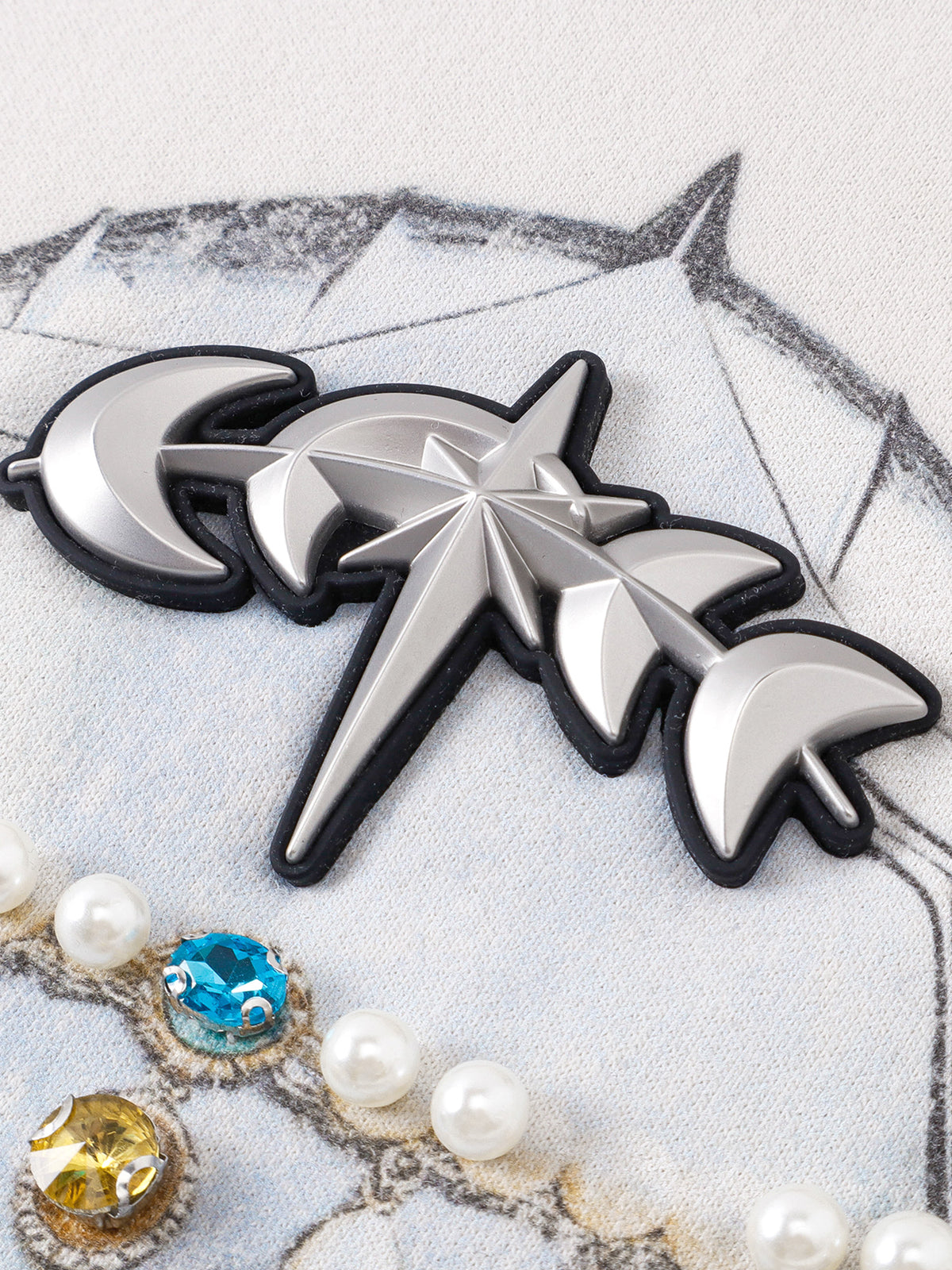TBHNP T260053 ライトアプリコット。星と三日月の金具。