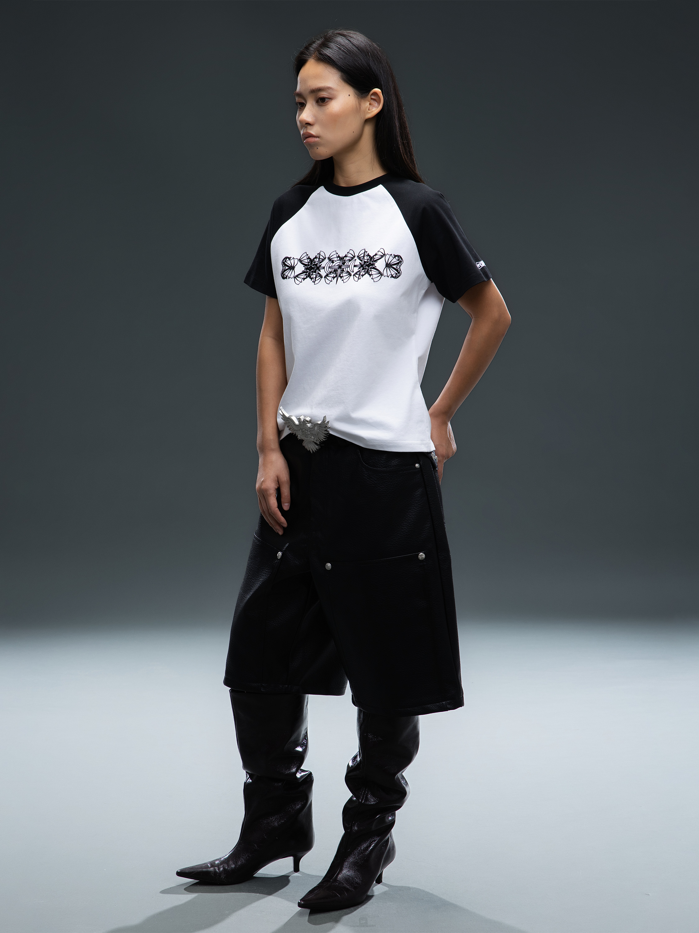 LUMINOUS DAWN VELVET RAGLAN S/S TEE (WOMEN'S)