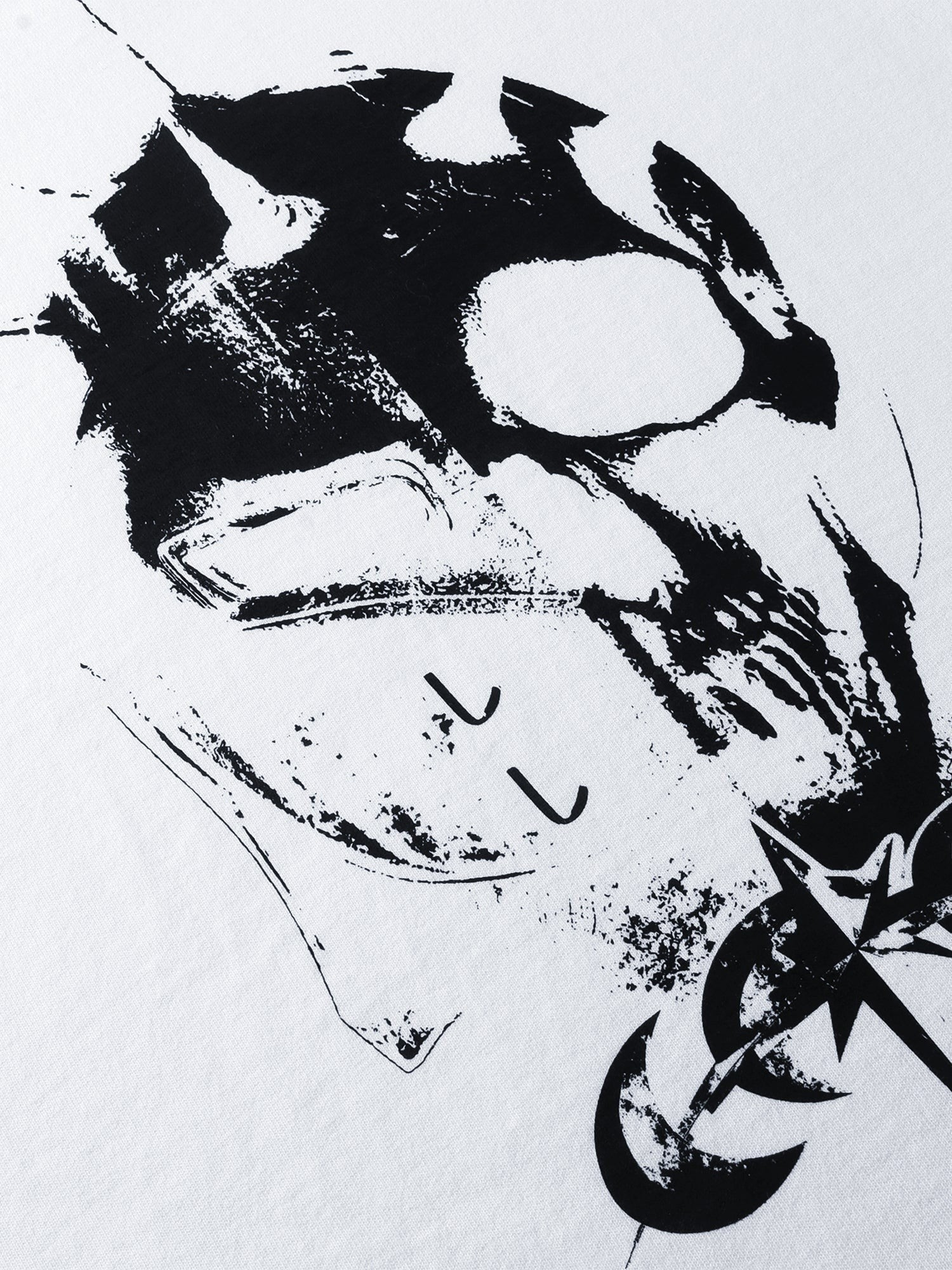 LUMINOUS DAWN GHOST & KNIGHT DISTRESSED T-SHIRT
