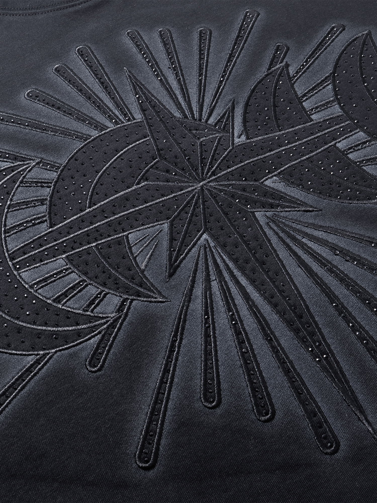 LUMINOUS DAWN STAR EMBROIDERY PATCH&RHINESTONE S/S TEE