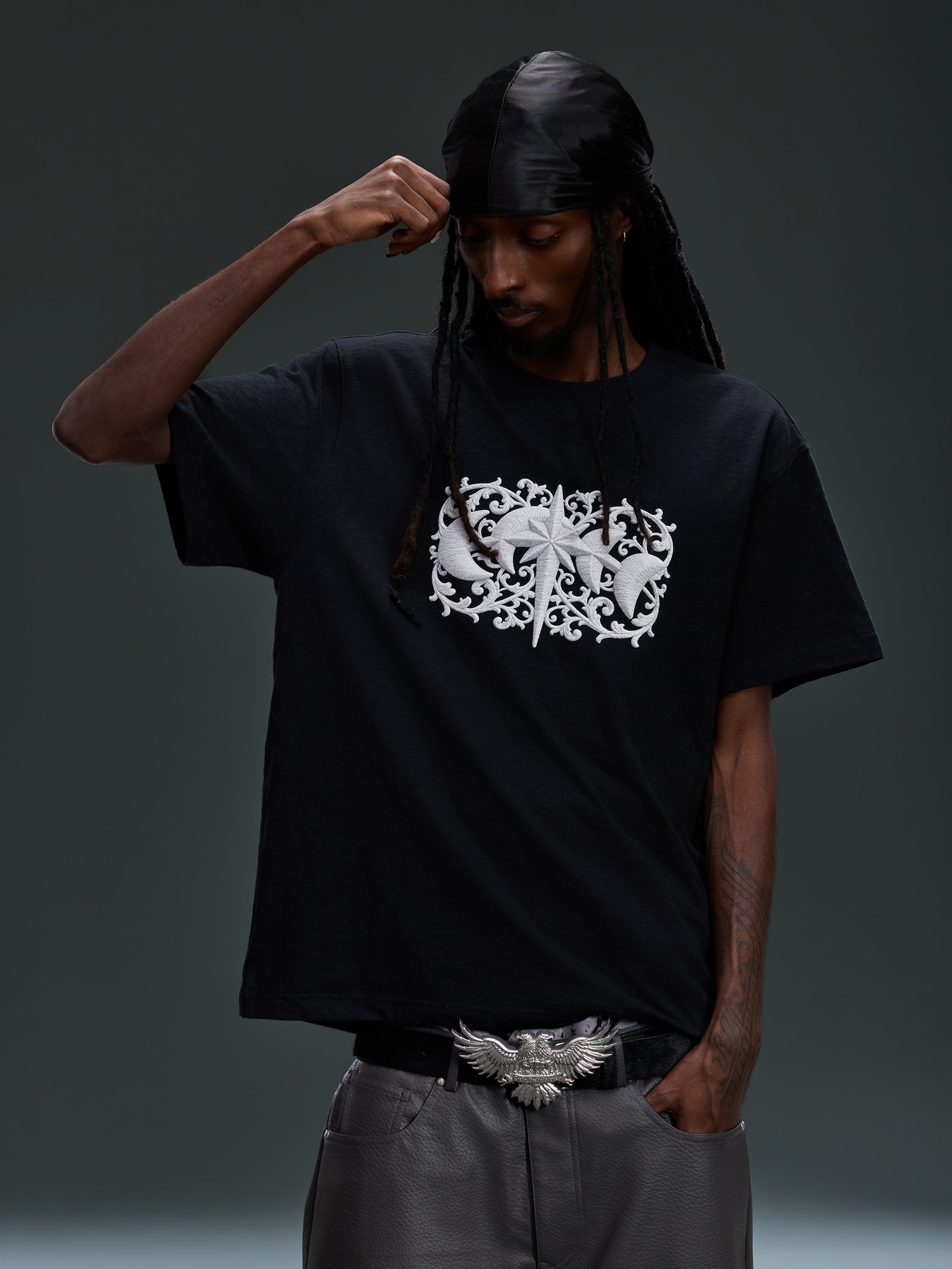 LUMINOUS DAWN BAROQUE PRINT S/S TEE
