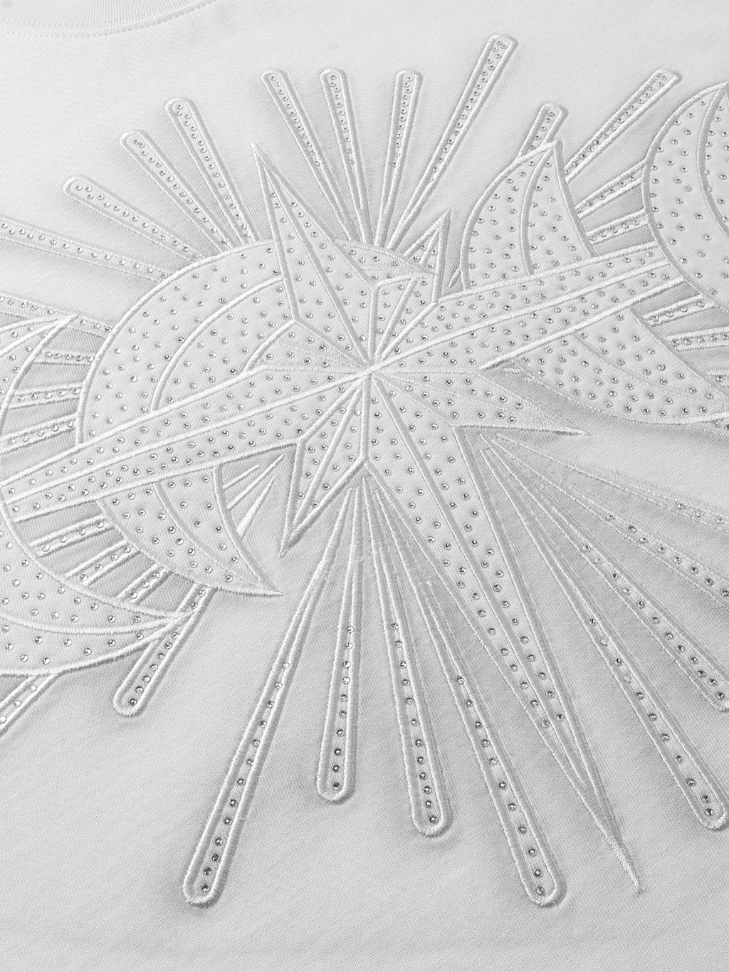 LUMINOUS DAWN STAR EMBROIDERY PATCH&RHINESTONE S/S TEE