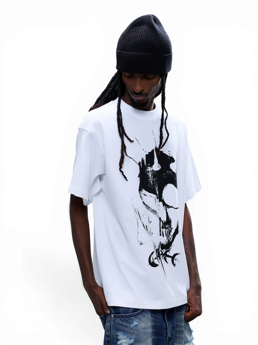 LUMINOUS DAWN GHOST & KNIGHT DISTRESSED T-SHIRT