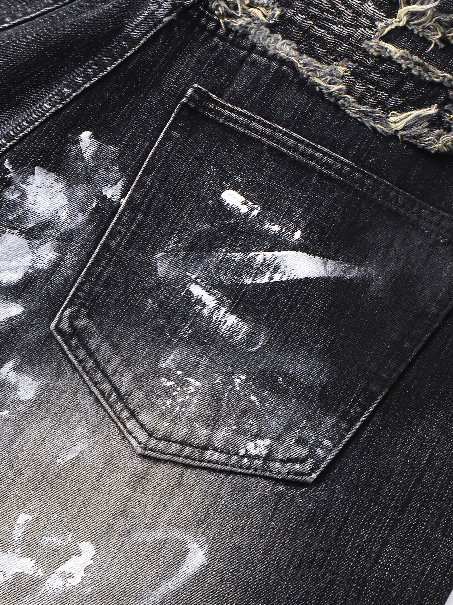 LUMINOUS DAWN GRAFFITI JEANS