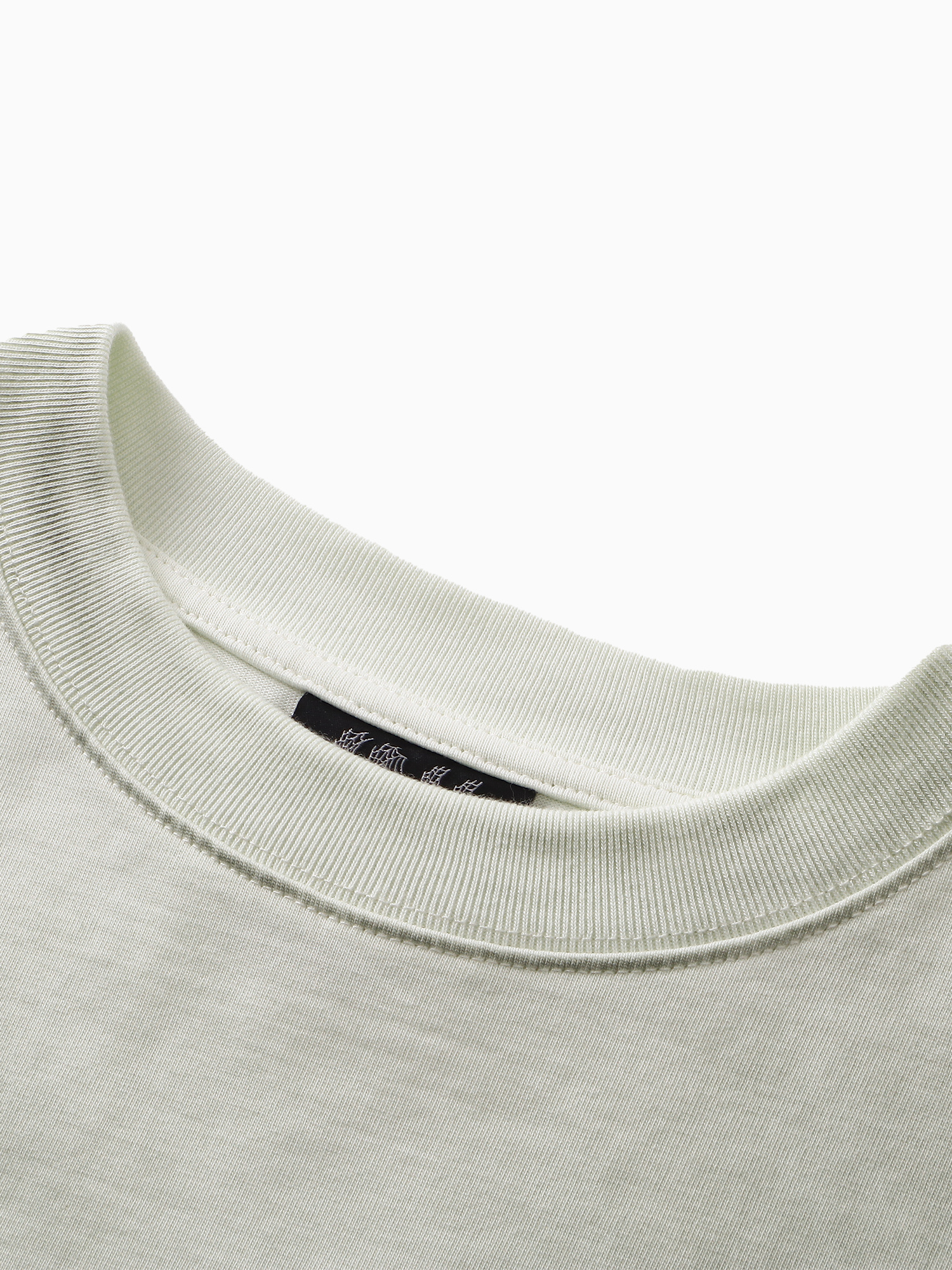 LUMINOUS DAWN KNIGHT BADGE S/S TEE