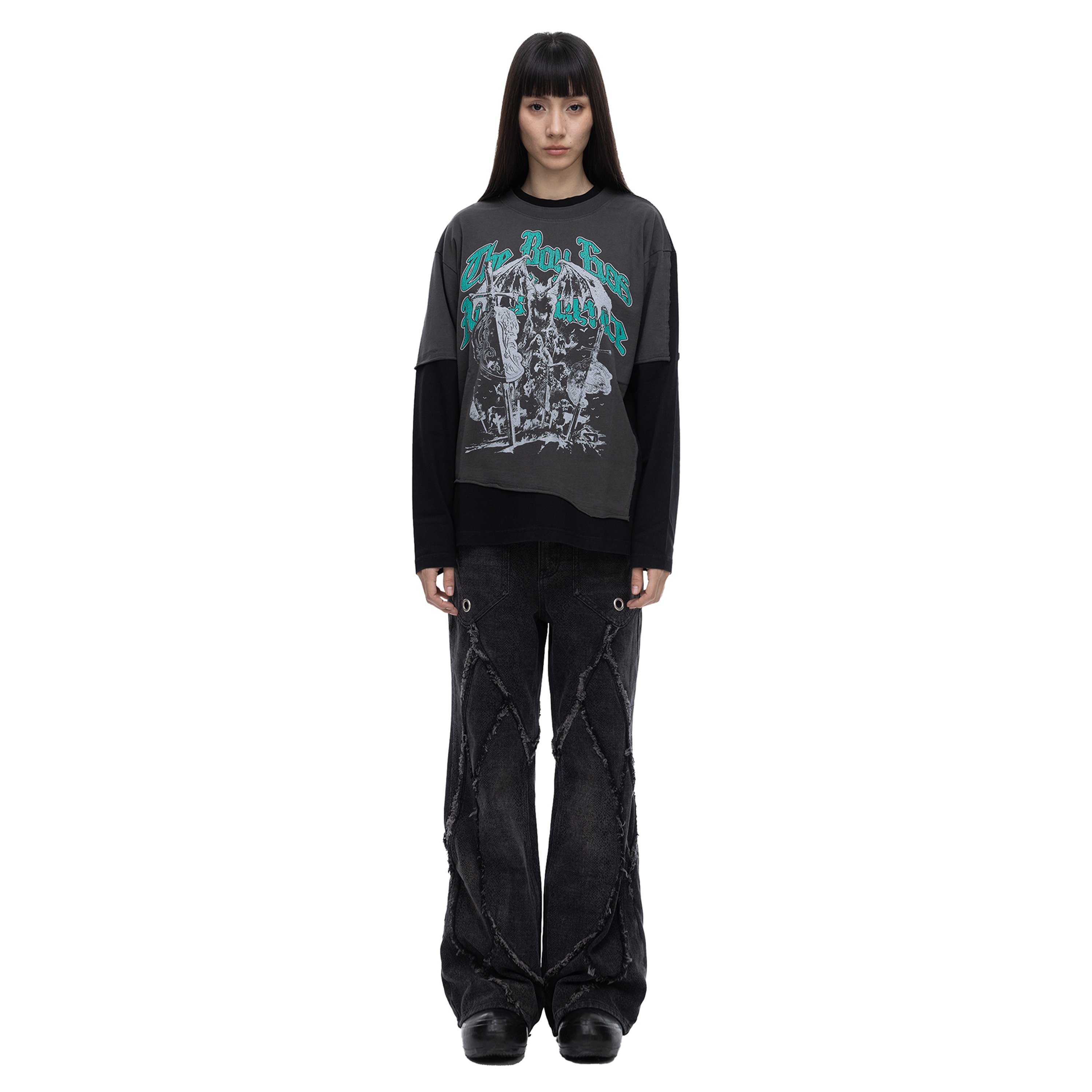 ECLIPSE OF THE BLOOD MOON ARRIVAL KNIGHT L/S TEE