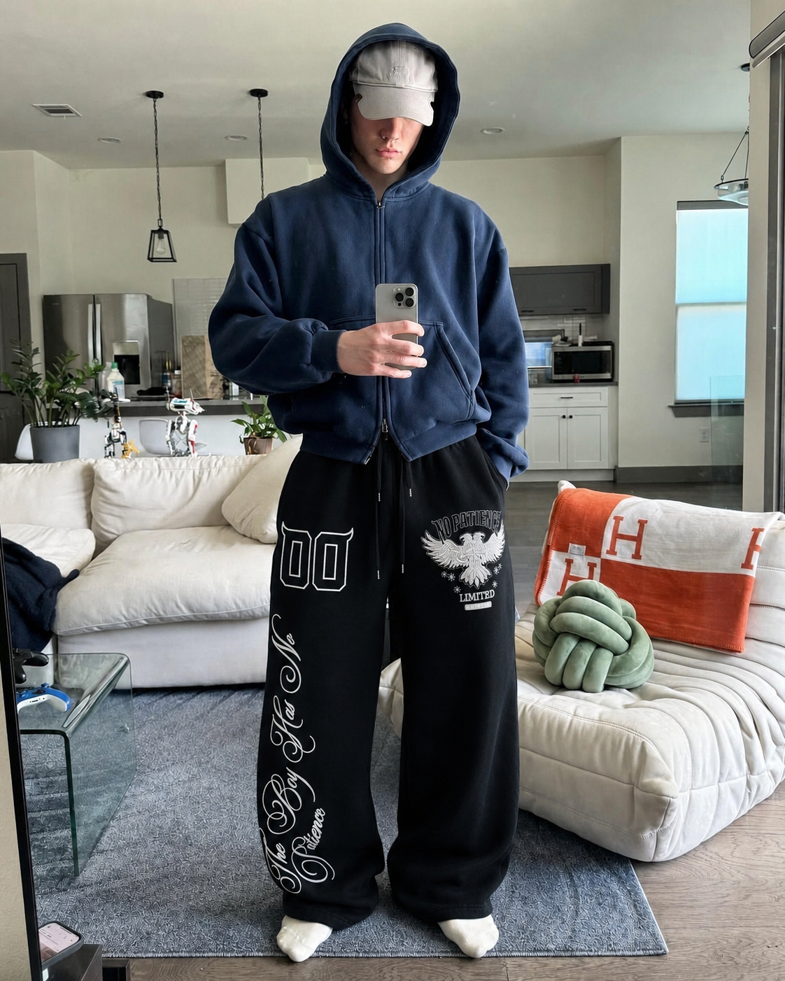 DOUBLE-HEADED EAGLE EMBROIDERED SWEATPANTS — NO PATIENCE CLUB look 1